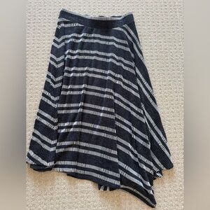 GAP Striped diaganol skirt guc size small petite